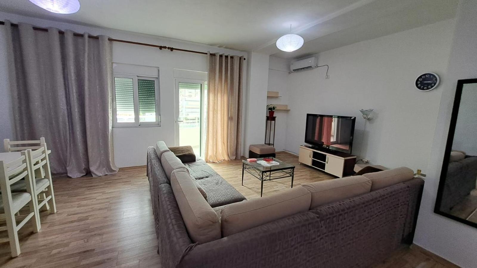 Gjirokastra Apartment 360 Gjirokastër Exterior foto